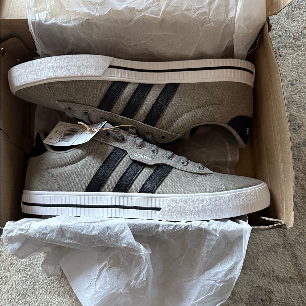Adidas Daily 3.0 “Grey/Black/White” – Size 11m/12w